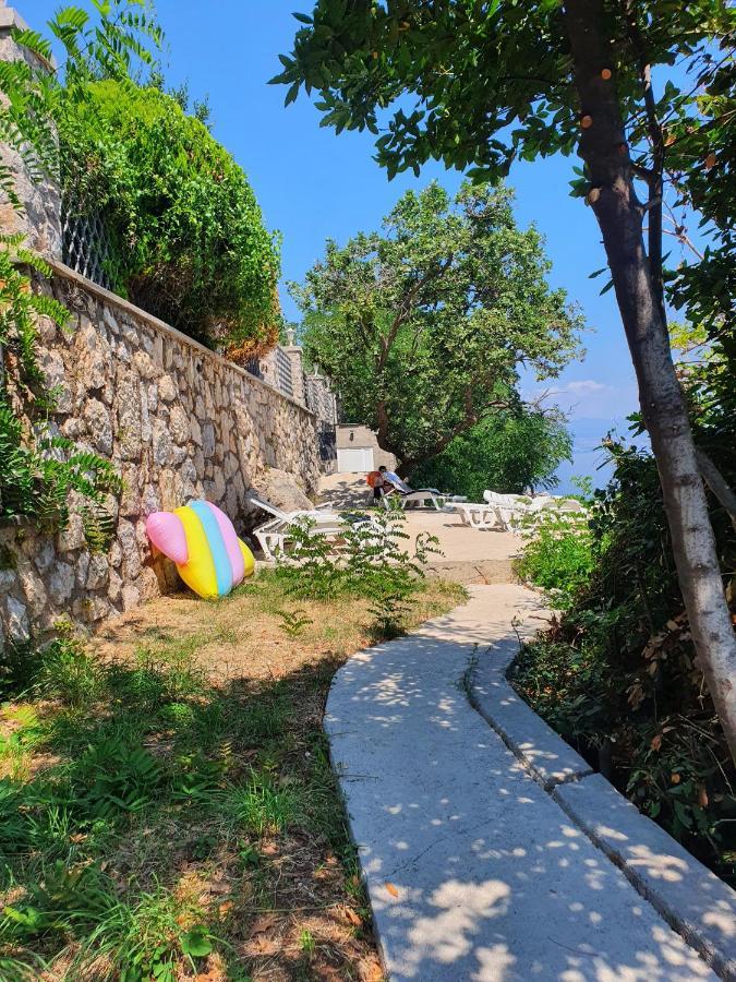 Villa Biser Mošćenička Draga Eksteriør billede